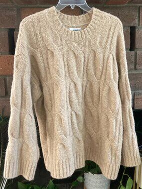American Eagle Women's Sweater / Size Large / Tan